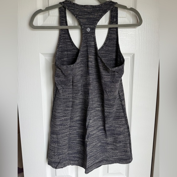 LULULEMON Cool Racerback Tank Top Gray Wee Are From Space W1F26S Striped Sz 8 - Picture 3 of 8